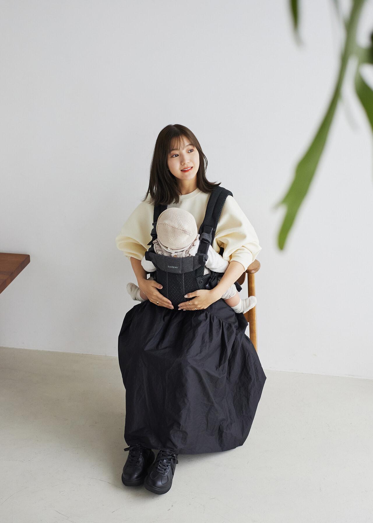 Masterpiece of BabyBjörn Baby Carrier HARMONY featuring yui with Baby
